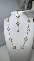Clover Elegance Necklace & Bracelet Set